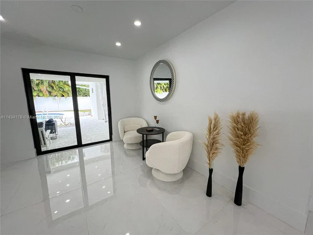 2051 NE 210th St, Miami FL 33179