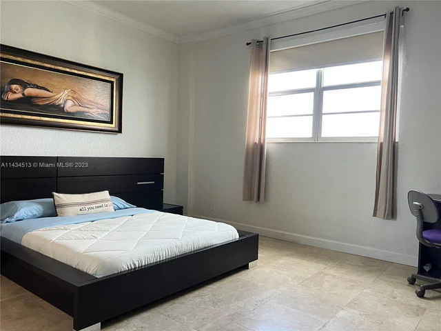 4001 S Ocean Dr, Hollywood FL 33019