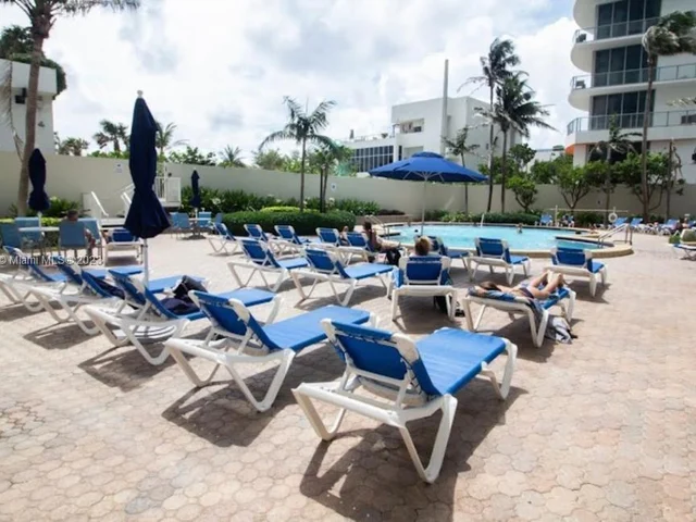 4001 S Ocean Dr, Hollywood FL 33019