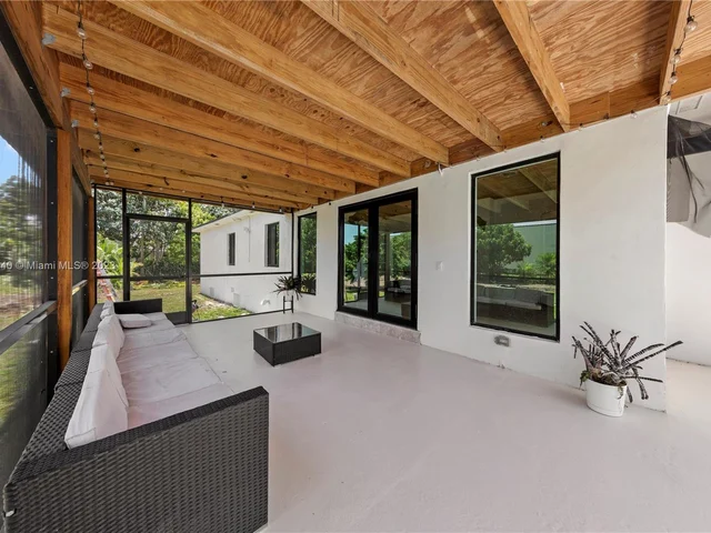 23705 SW 147th Ave, Homestead FL 33032