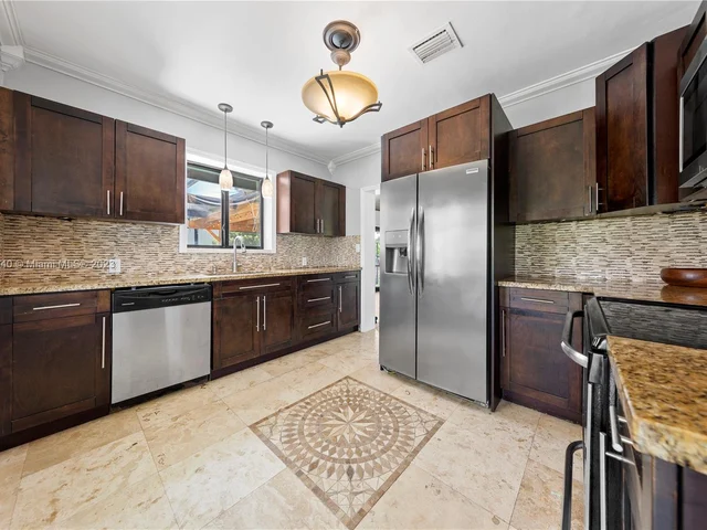 23705 SW 147th Ave, Homestead FL 33032