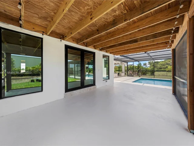 23705 SW 147th Ave, Homestead FL 33032