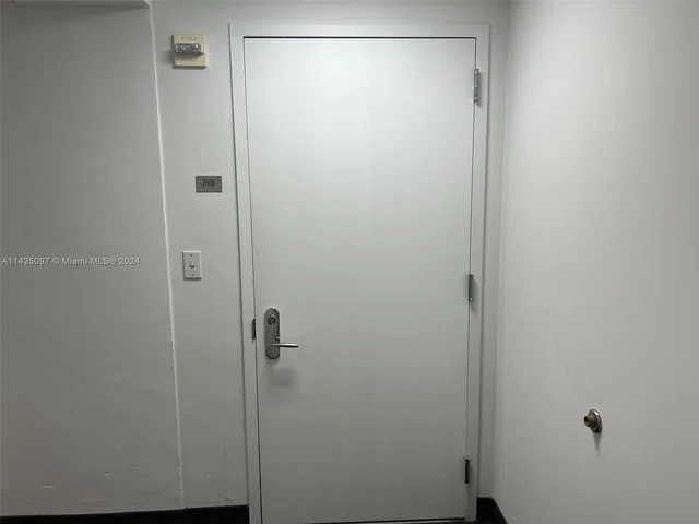 17121 Collins Ave # 2008, Sunny Isles Beach FL 33160