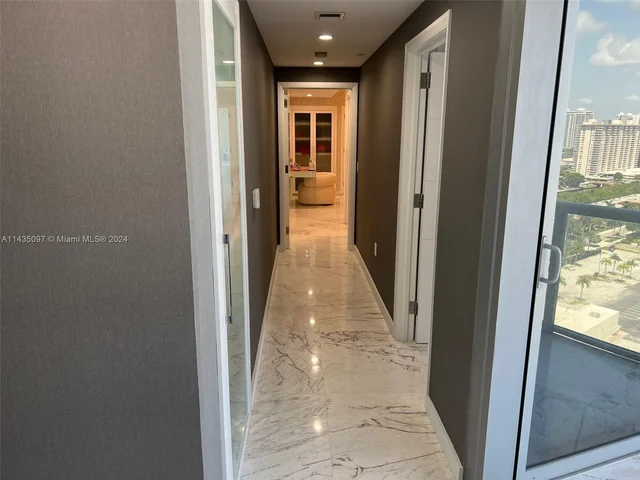 17121 Collins Ave # 2008, Sunny Isles Beach FL 33160