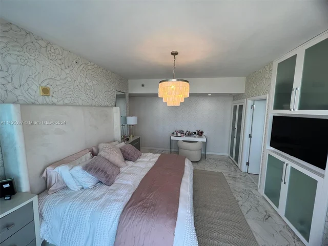 17121 Collins Ave # 2008, Sunny Isles Beach FL 33160