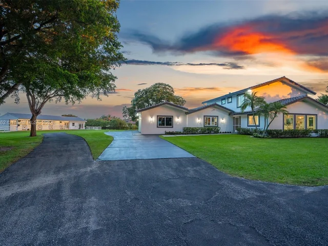 10890 La Reina Rd, Delray Beach FL 33446