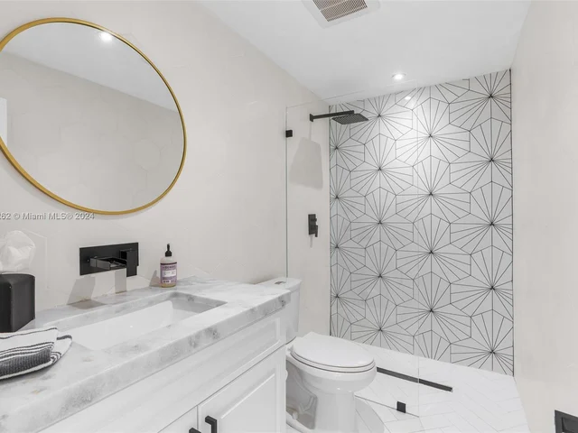 10890 La Reina Rd, Delray Beach FL 33446