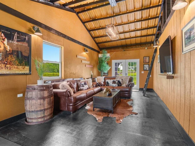 10890 La Reina Rd, Delray Beach FL 33446