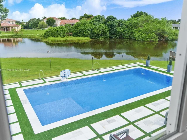 10890 La Reina Rd, Delray Beach FL 33446