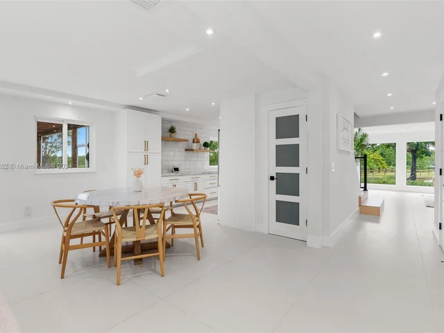 10890 La Reina Rd, Delray Beach FL 33446