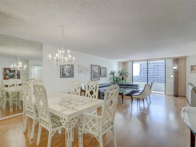 2500 Parkview Dr # 820, Hallandale Beach FL 33009