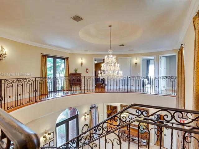 1630 Mayo St, Hollywood FL 33020