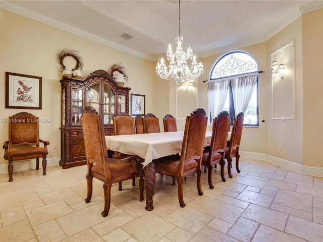 1630 Mayo St, Hollywood FL 33020