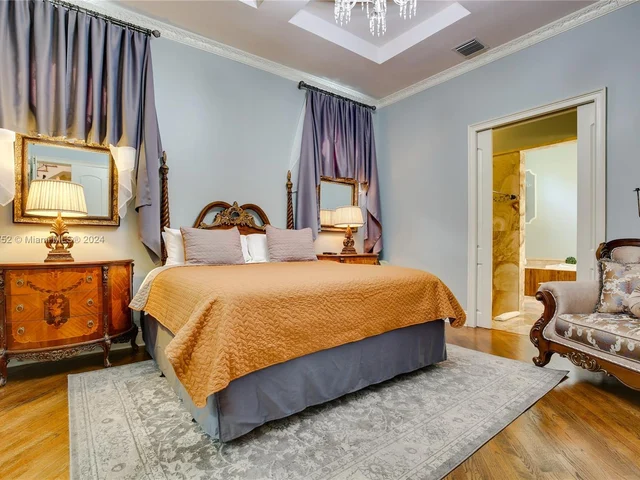 1630 Mayo St, Hollywood FL 33020