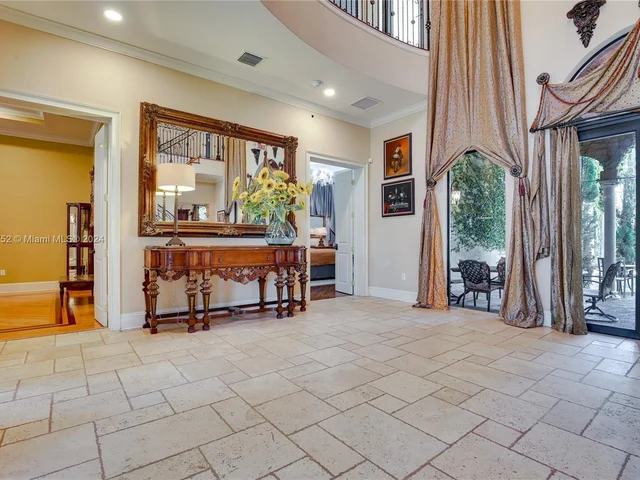 1630 Mayo St, Hollywood FL 33020