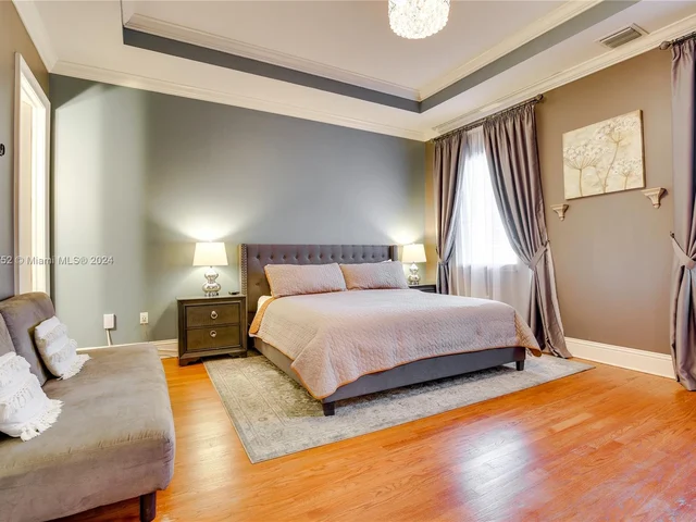 1630 Mayo St, Hollywood FL 33020