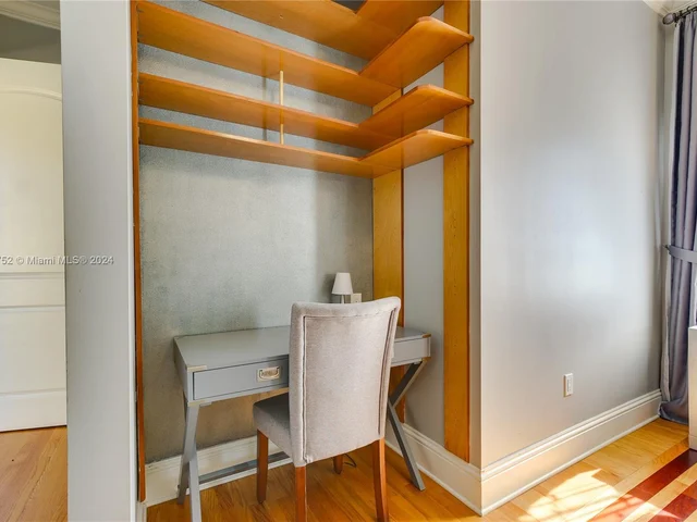 1630 Mayo St, Hollywood FL 33020