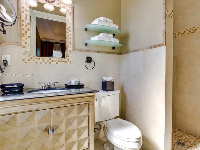 1630 Mayo St, Hollywood FL 33020