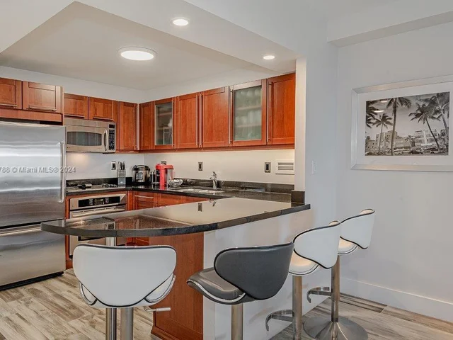 2301 Collins Ave # 1532, Miami Beach FL 33139