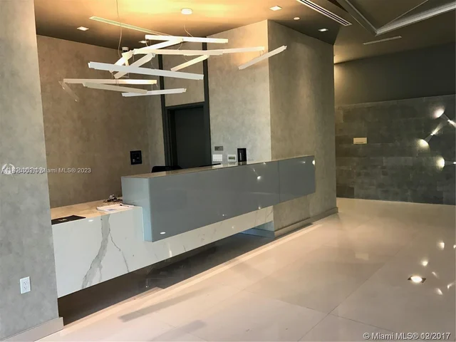 9940 W Bay Harbor Dr, Bay Harbor Islands FL 33154