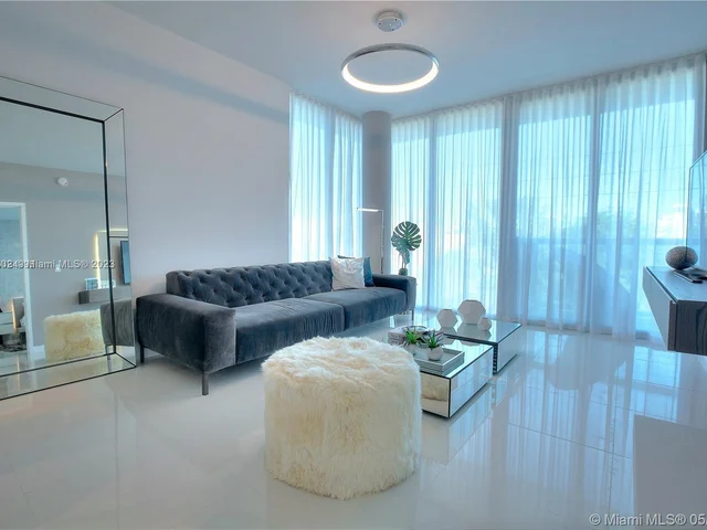 9940 W Bay Harbor Dr, Bay Harbor Islands FL 33154