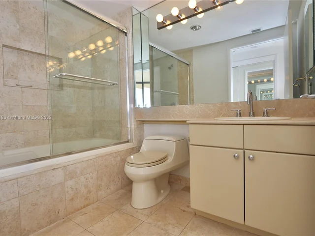 2000 Island Blvd # 1902, Aventura FL 33160