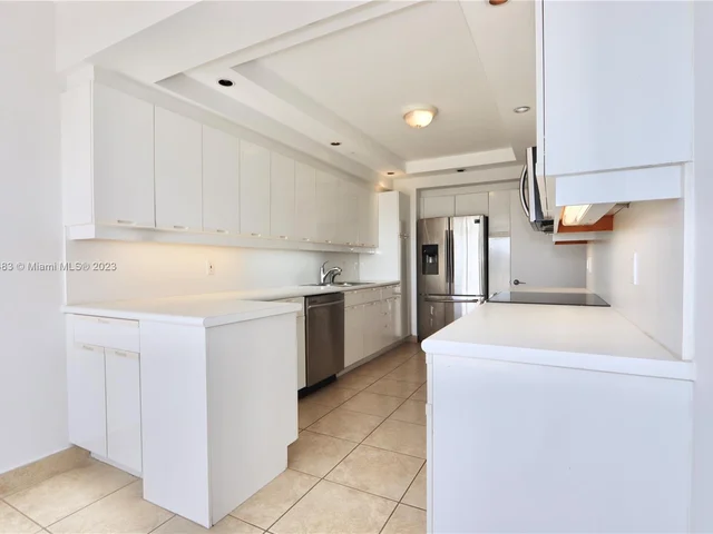 2000 Island Blvd # 1902, Aventura FL 33160