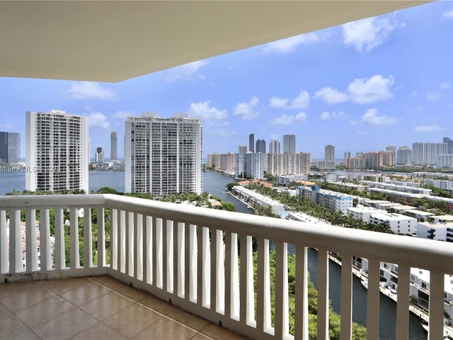 2000 Island Blvd # 1902, Aventura FL 33160