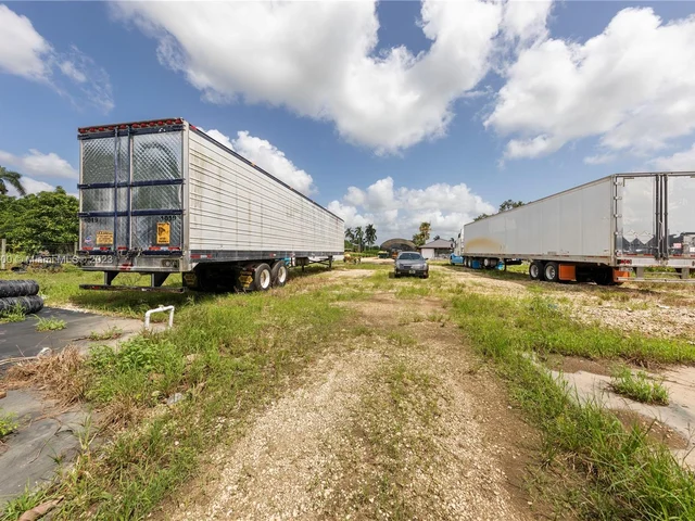 19970 SW 264th St, Homestead FL 33031