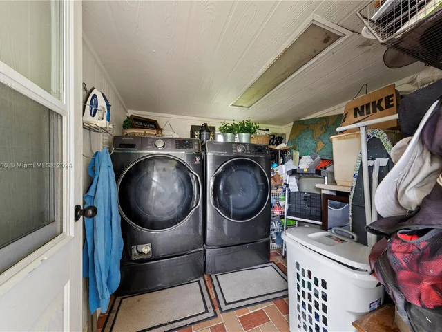 19970 SW 264th St, Homestead FL 33031