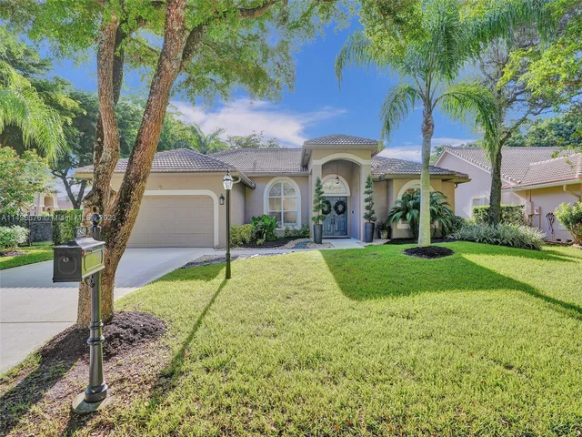 4849 Chardonnay Dr, Coral Springs FL 33067