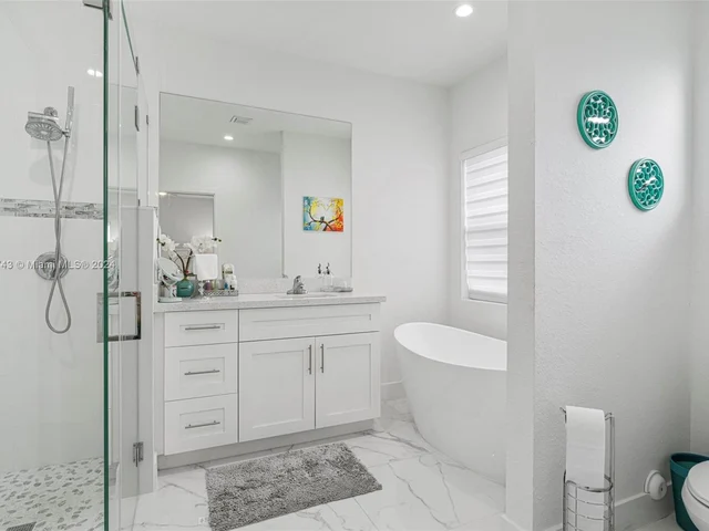 13190 SW 224th St, Miami FL 33170