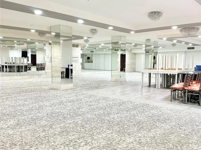 2655 Collins Ave # 905, Miami Beach FL 33140