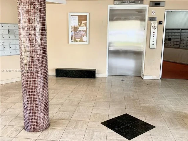 1750 NE 191st St # 1, Miami FL 33179