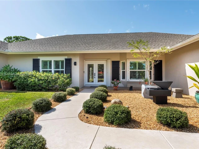 14844 Black Bear Rd, West Palm Beach FL 33418