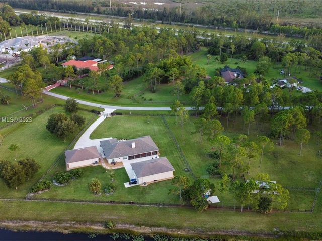 14844 Black Bear Rd, West Palm Beach FL 33418