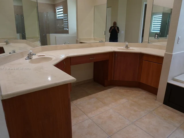 13162 SW 191st Ter, Miami FL 33177