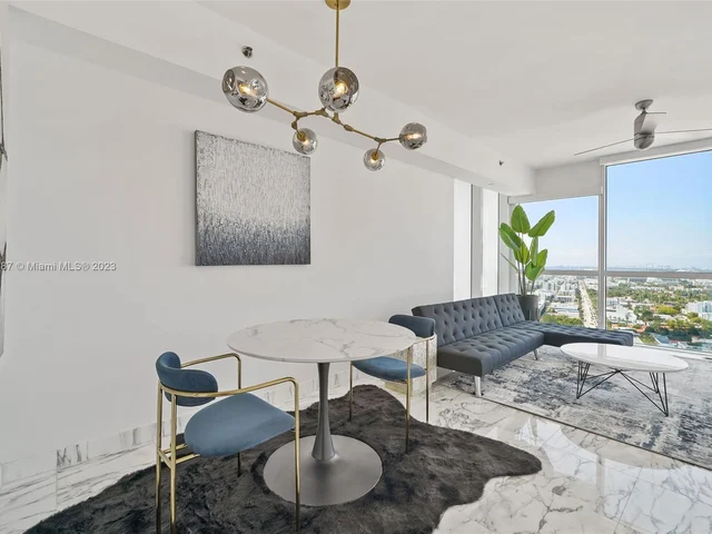 450 Alton Rd # 3008, Miami Beach FL 33139