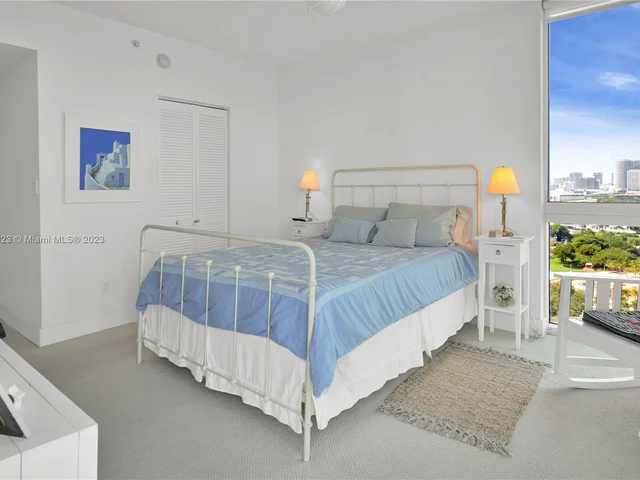 335 S Biscayne Blvd # 2312, Miami FL 33131