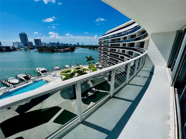 900 Bay Dr # 810, Miami Beach FL 33141