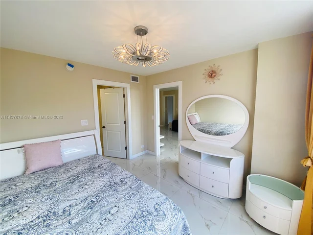 251 174th St # 1809, Sunny Isles Beach FL 33160