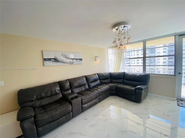 251 174th St # 1809, Sunny Isles Beach FL 33160