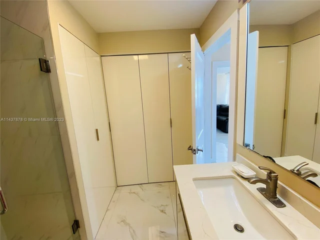 251 174th St # 1809, Sunny Isles Beach FL 33160