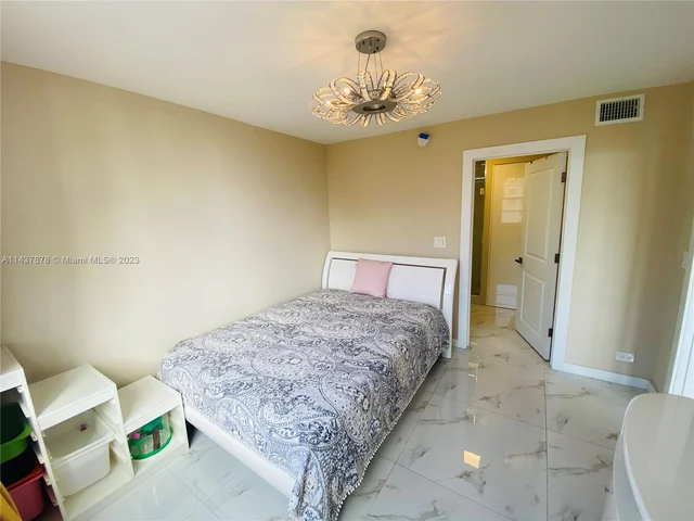 251 174th St # 1809, Sunny Isles Beach FL 33160