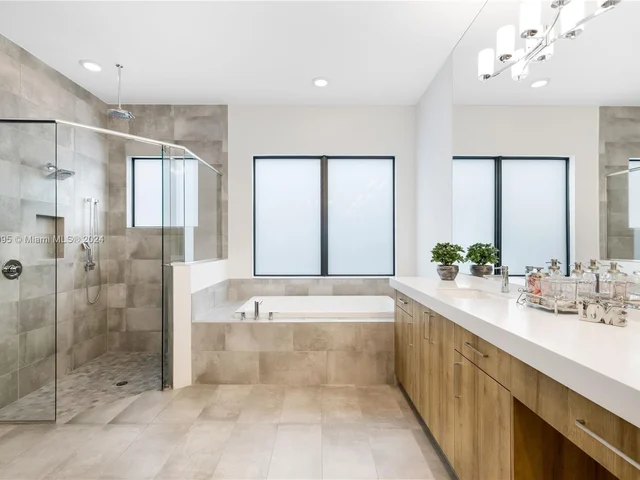 8853 New River Falls Rd, Boca Raton FL 33496