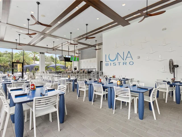 8853 New River Falls Rd, Boca Raton FL 33496