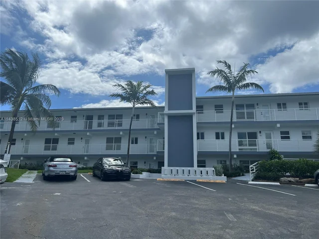 1041 Hillsboro Mile # 5, Hillsboro Beach FL 33062