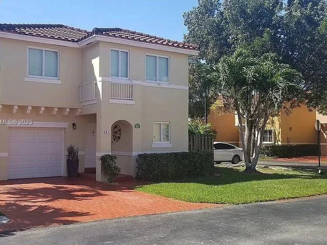 14848 SW 104th St # 113, Miami FL 33196