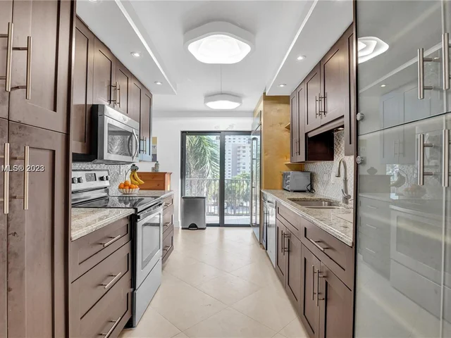 1201 S Ocean Dr # 406S, Hollywood FL 33019