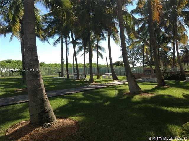 6301 Collins Ave # 807, Miami Beach FL 33141